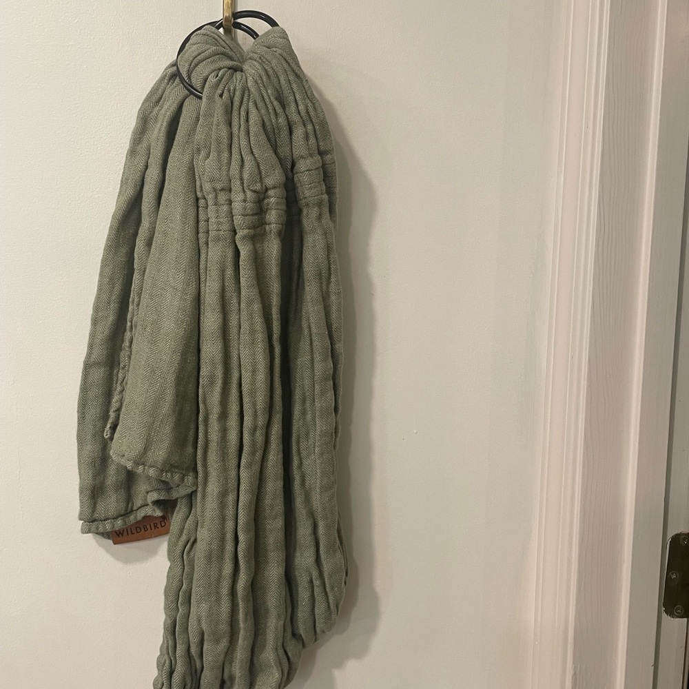 Wildbird Sage Green Ring Sling